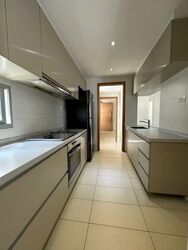 Prive (D19), Condominium #588237521